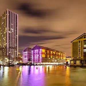 Express Paris-canal De La By Ihg Paris