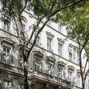 pension-primavera.vienna-besthotels.com/