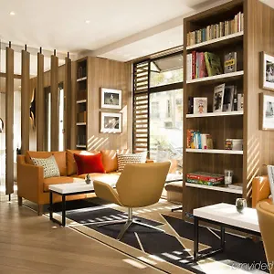 Hotel Eiffel Turenne, Paris